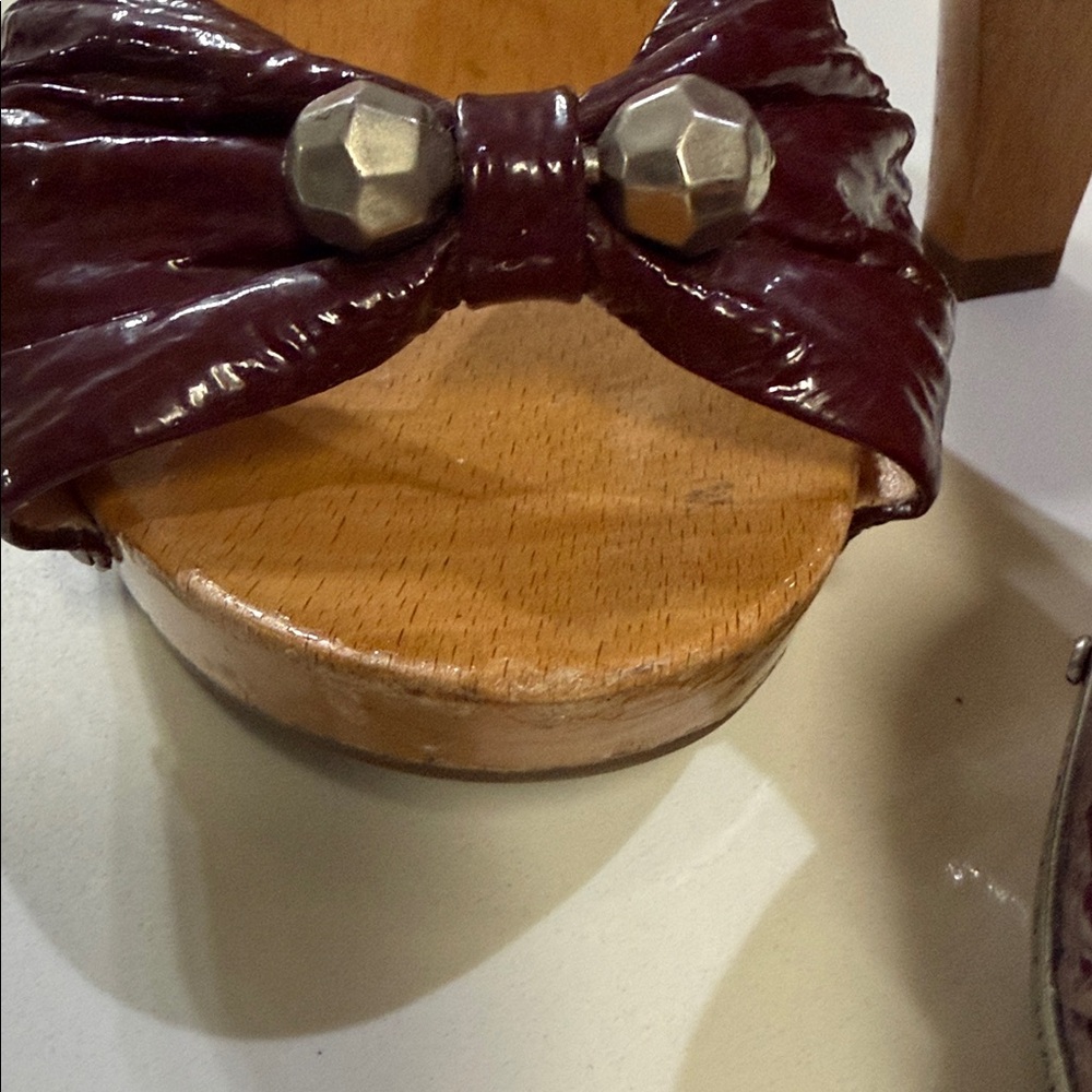 Marc Jacobs Wood Burgundy Mules with Bow Accent-Y2K - Picture 4 of 10
